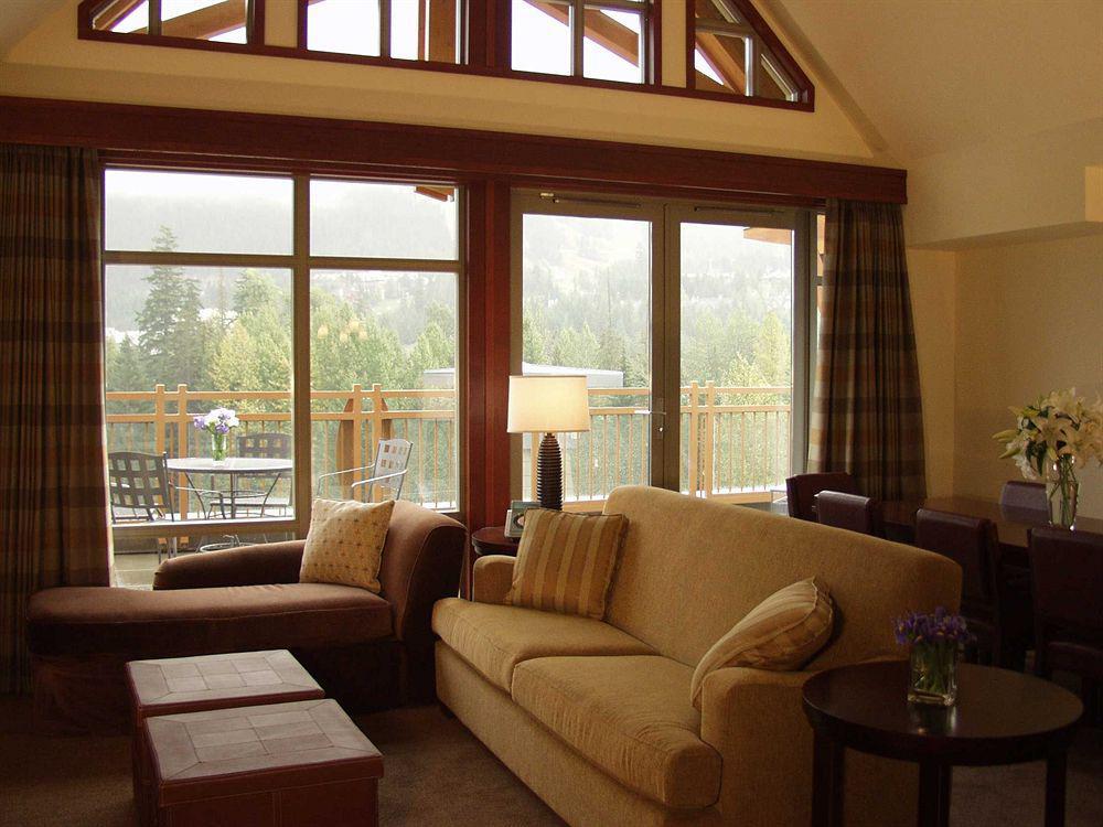 Pan Pacific Whistler Village Centre Chambre photo